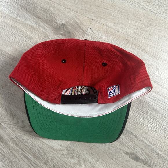 Vintage‎ Chicago Blackhawks Hat Snapback NHL The Game Red Black Wool Blend Cap - Picture 6 of 8